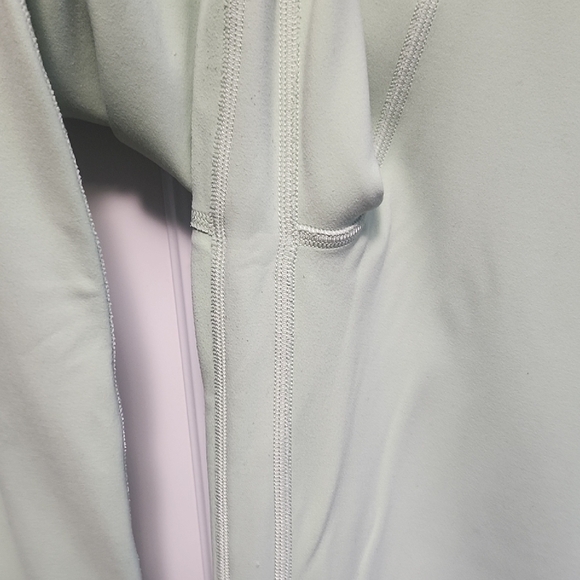 lululemon athletica Light Green Mint color Leggings - Picture 5 of 7